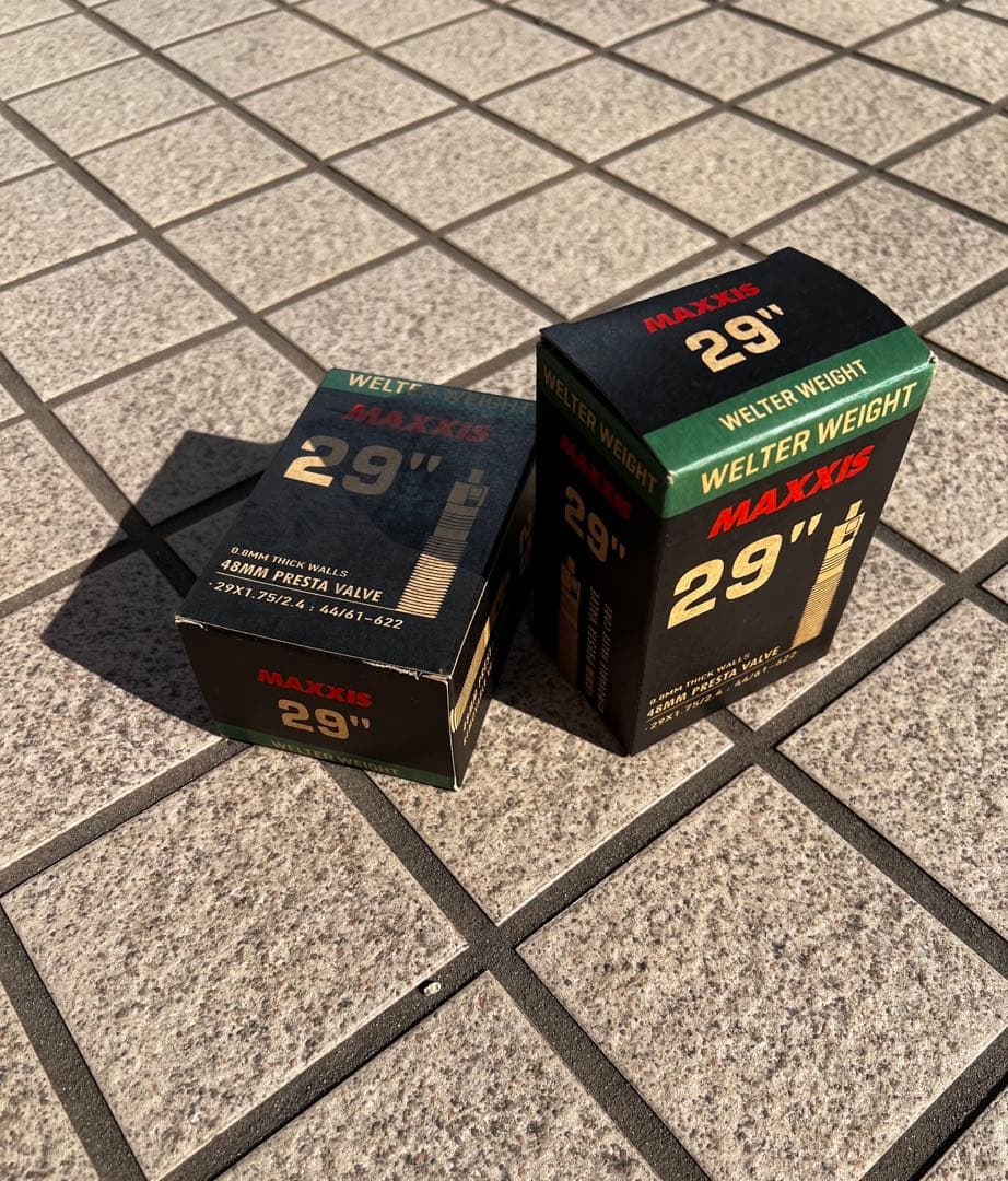 MAXXIS CROSSMARK II 29*2.25チューブ付きセット