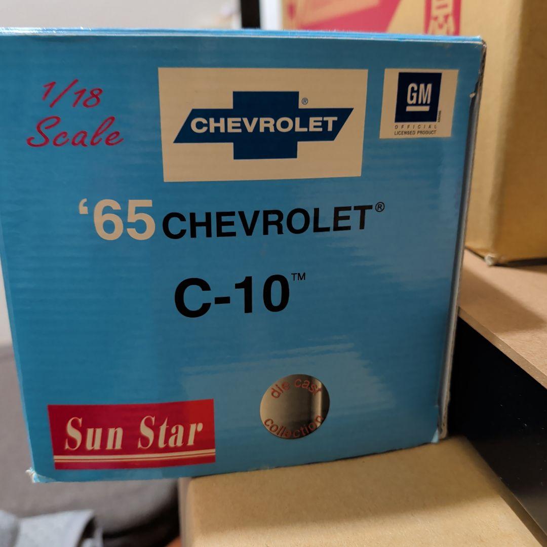 '65 CHEVROLET C-10 1/18 スケールモデル