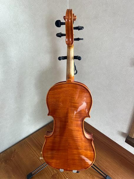 鈴木バイオリン　NO.330　4/4　ケース付き　中古