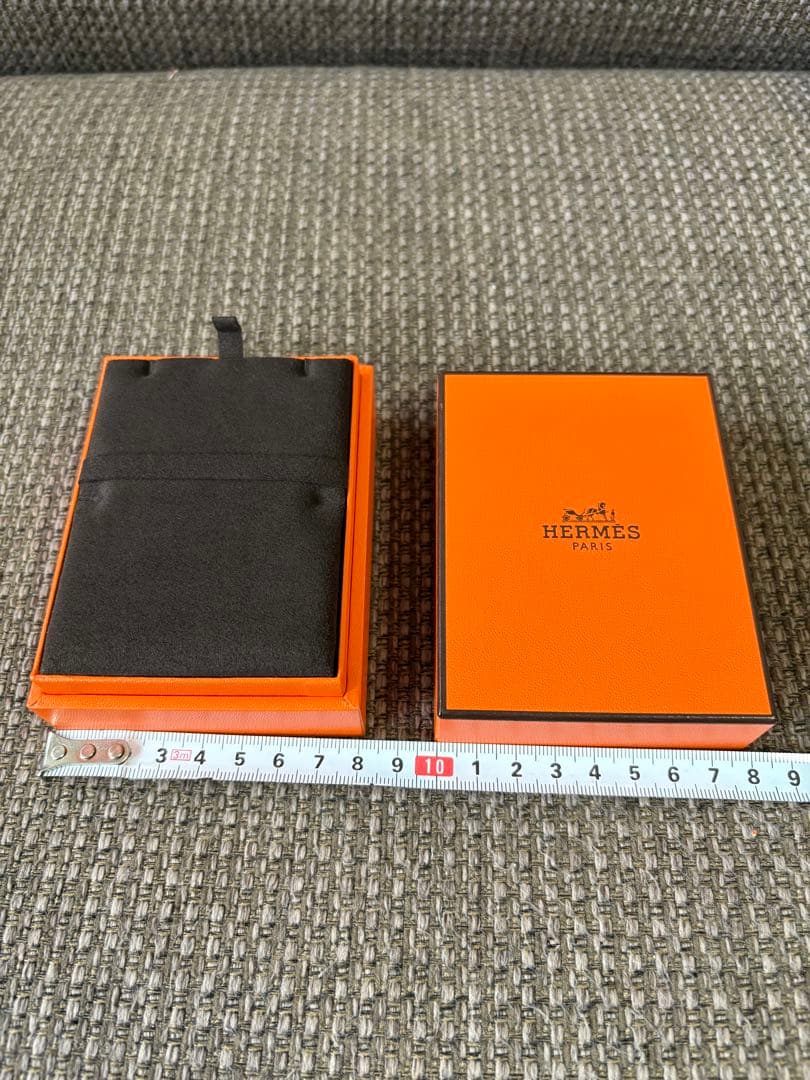現行品　極美品　エルメスネックレスケース