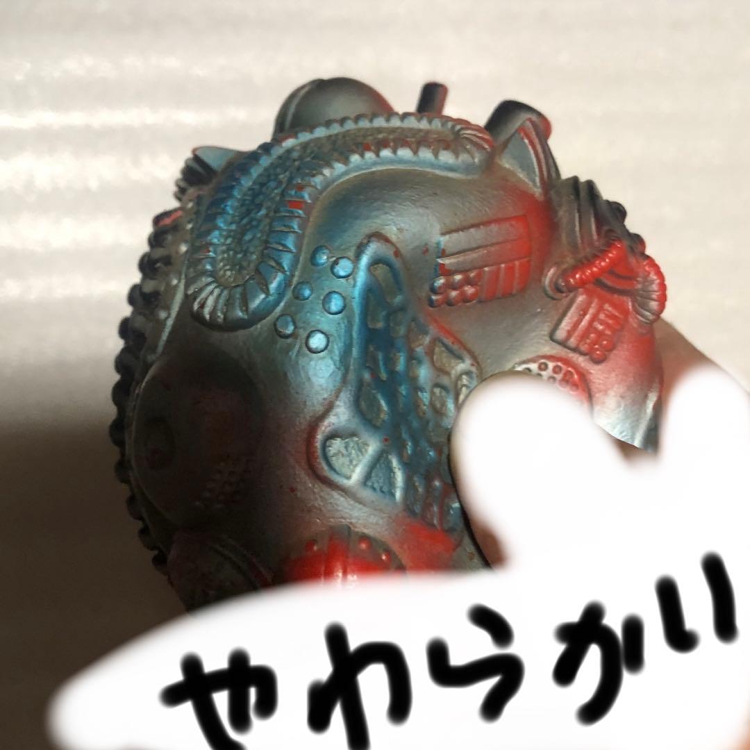 怪獣の貯金箱