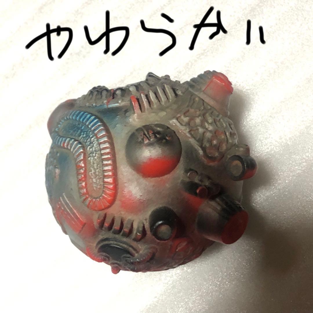 怪獣の貯金箱