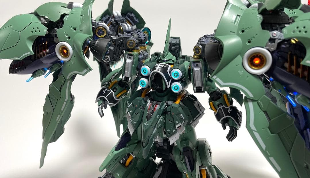 1/100 オシリス・エリアル ドミネーター 成形色完成品
