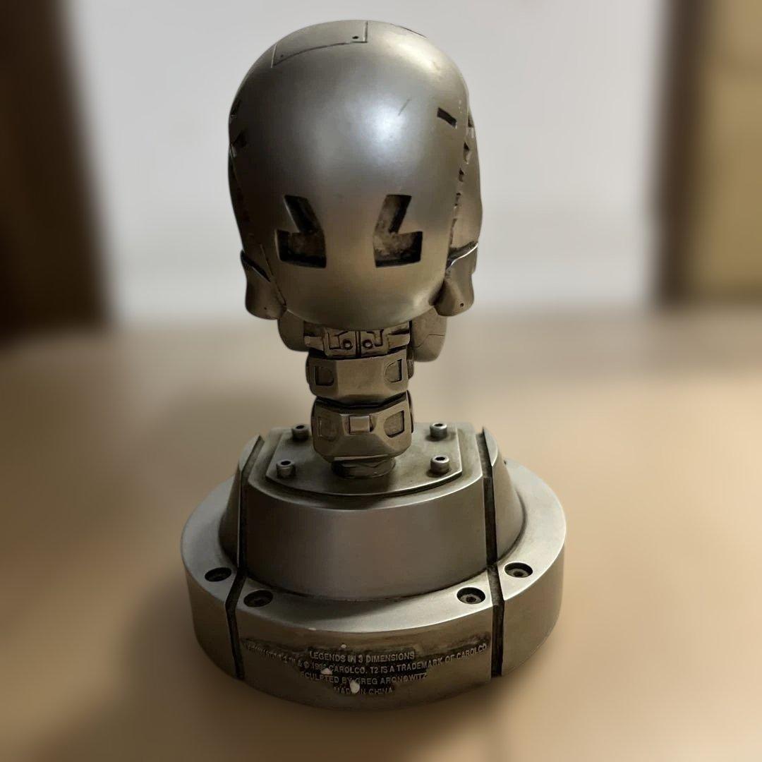 T-800 ターミネーターフィギュア