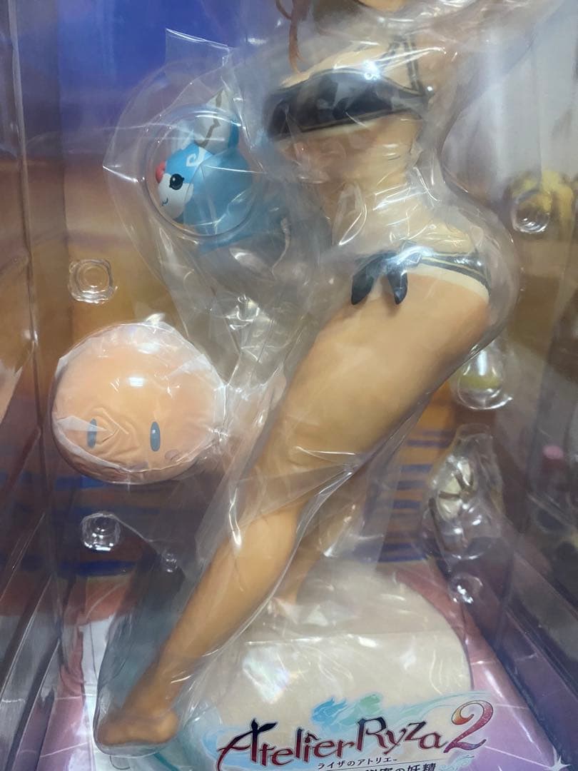 ライザのアトリエ　ライザ 黒水着日焼けver 1/6スケール　スピリテイル