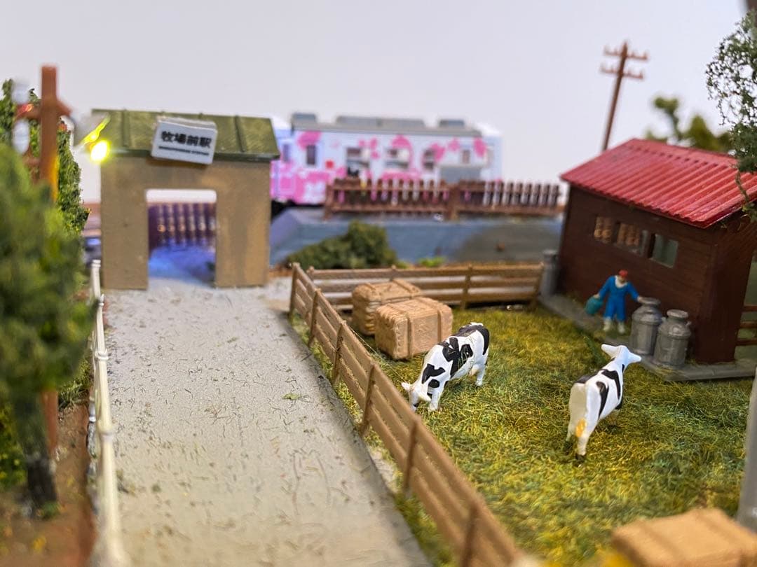 Nゲージ　鉄道　ミニジオラマレイアウト　牧場のある情景　bトレイン専用　駅
