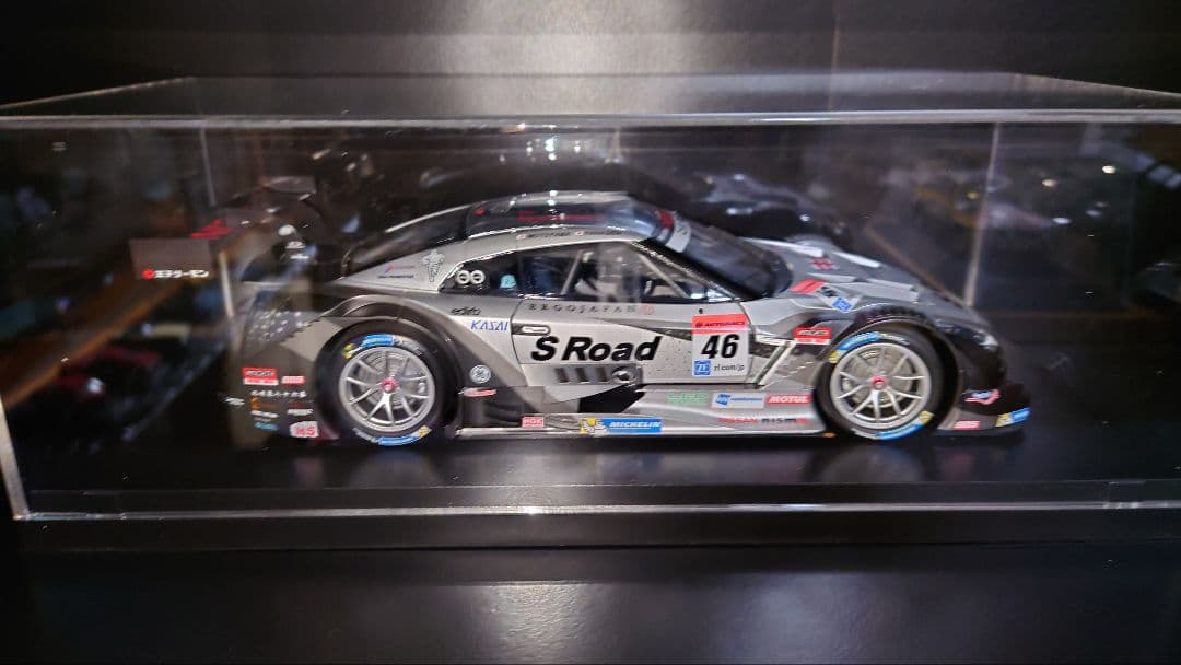 EBBRO 日産 GT-R R35 SUPER GT #46 s road