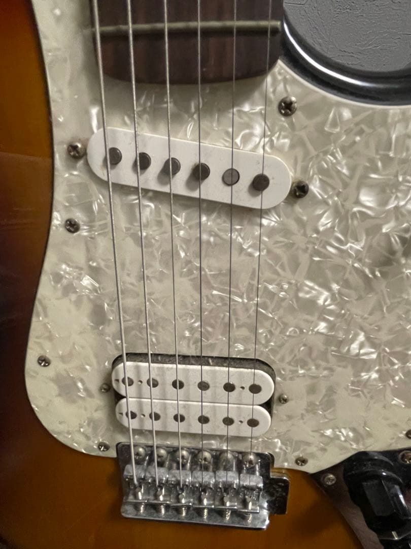 Squier byFender CYCLONE/サイクロン スクワイヤー