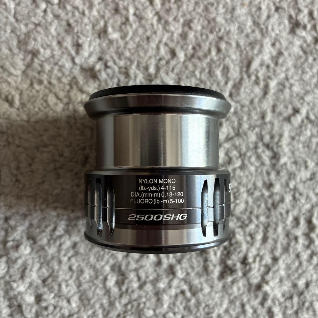シマノ　スピニングリール　21ナスキー2500HG ※2500SHG替スプール付