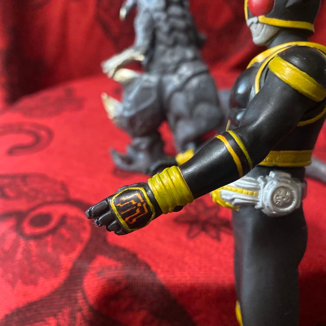 仮面ライダークウガ ライジングマイティ ソフビ