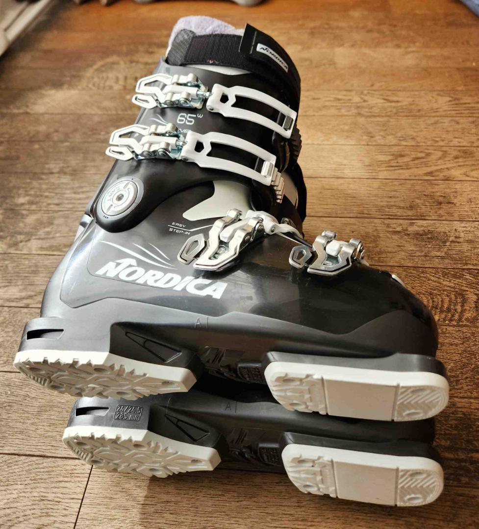 Nordica★Sportmachine 65★女性用スキーブーツ★ブラック