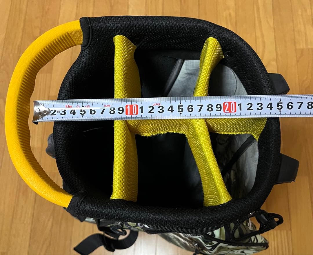 LoudMouth カモフラージュ 軽量スタンドゴルフバッグ8.5型