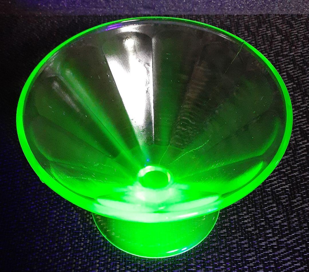 大正時代　古ガラス【ウランガラス】氷コップ　アイスクリームコップ　小物入オブジェ