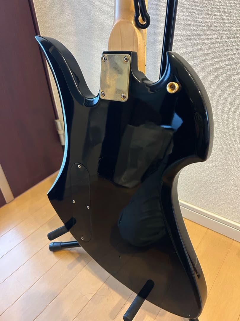 最終価格‼️モッキンバード モデル　ゴールドパーツ使用　hide