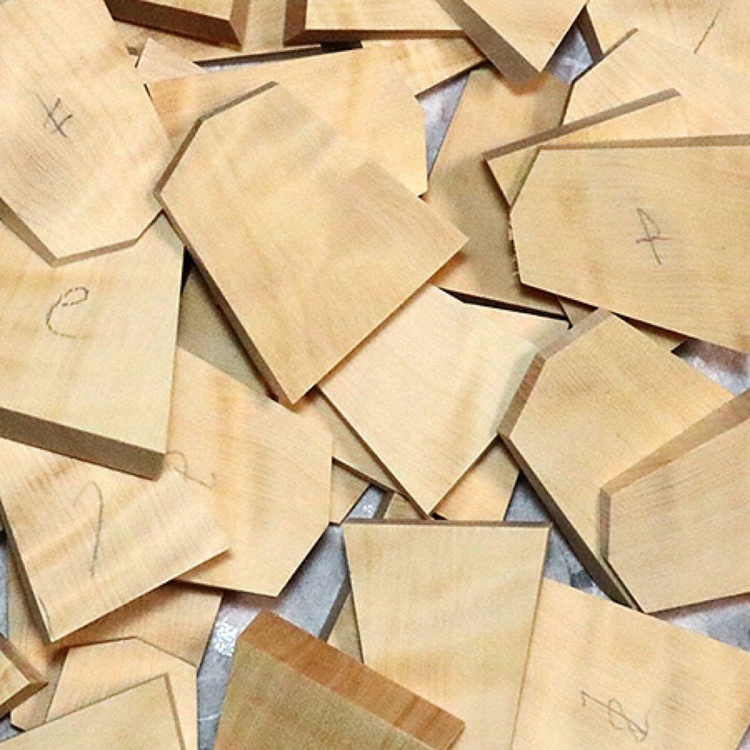 ●駒木地●島黄楊・天然木／虎斑系・杢（大振り）-02-E●未使用●