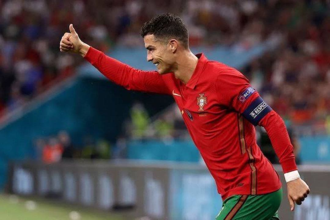 UEFA リスペクト　キャプテンアームバンド　支給品　リオネル・メッシ　ロナウド