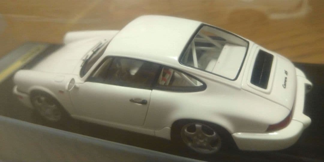 メイクアップ 1/43 ポルシェ 911 (964) カレラRS NGT 白
