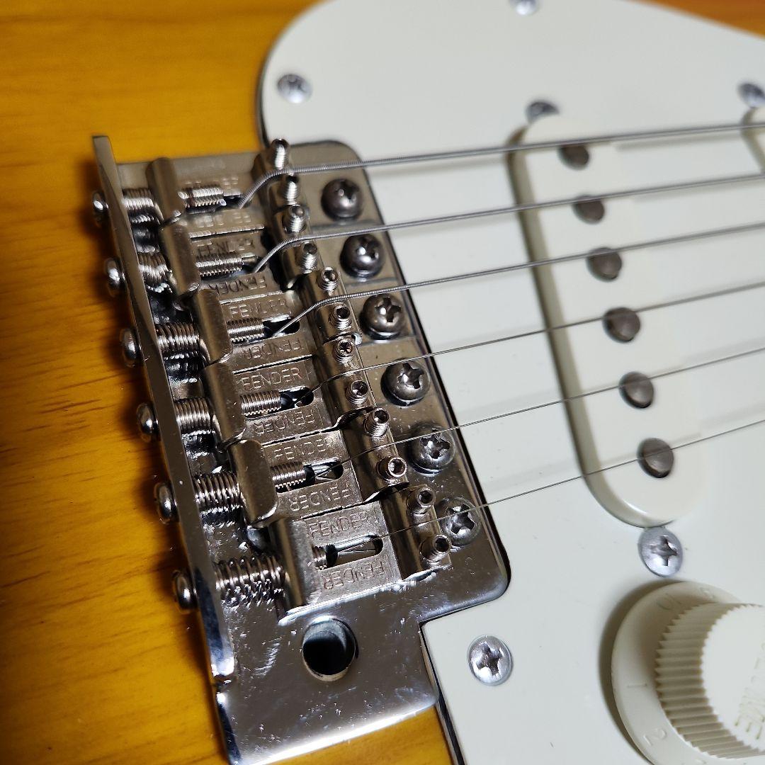 ギター Fender homage strattype 3sunberst