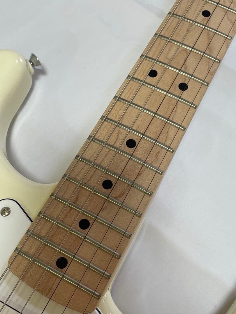 Squier スクワイヤー　ストラトキャスター　エレキギター