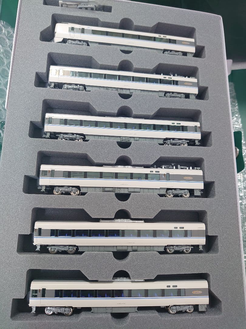 JR 683系 4000番台 サンダーバード 旧塗装 10‐1747 ＫＡＴＯ