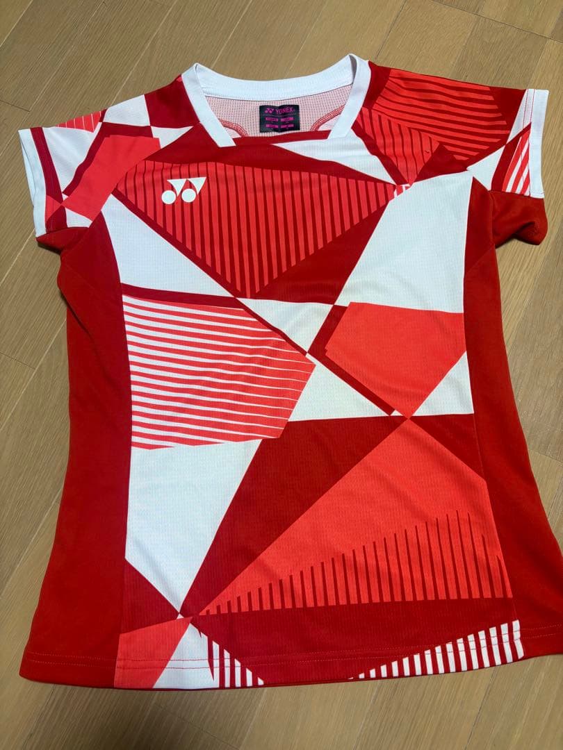 YONEX ウィメンズゲームシャツ タンゴレッド 20850