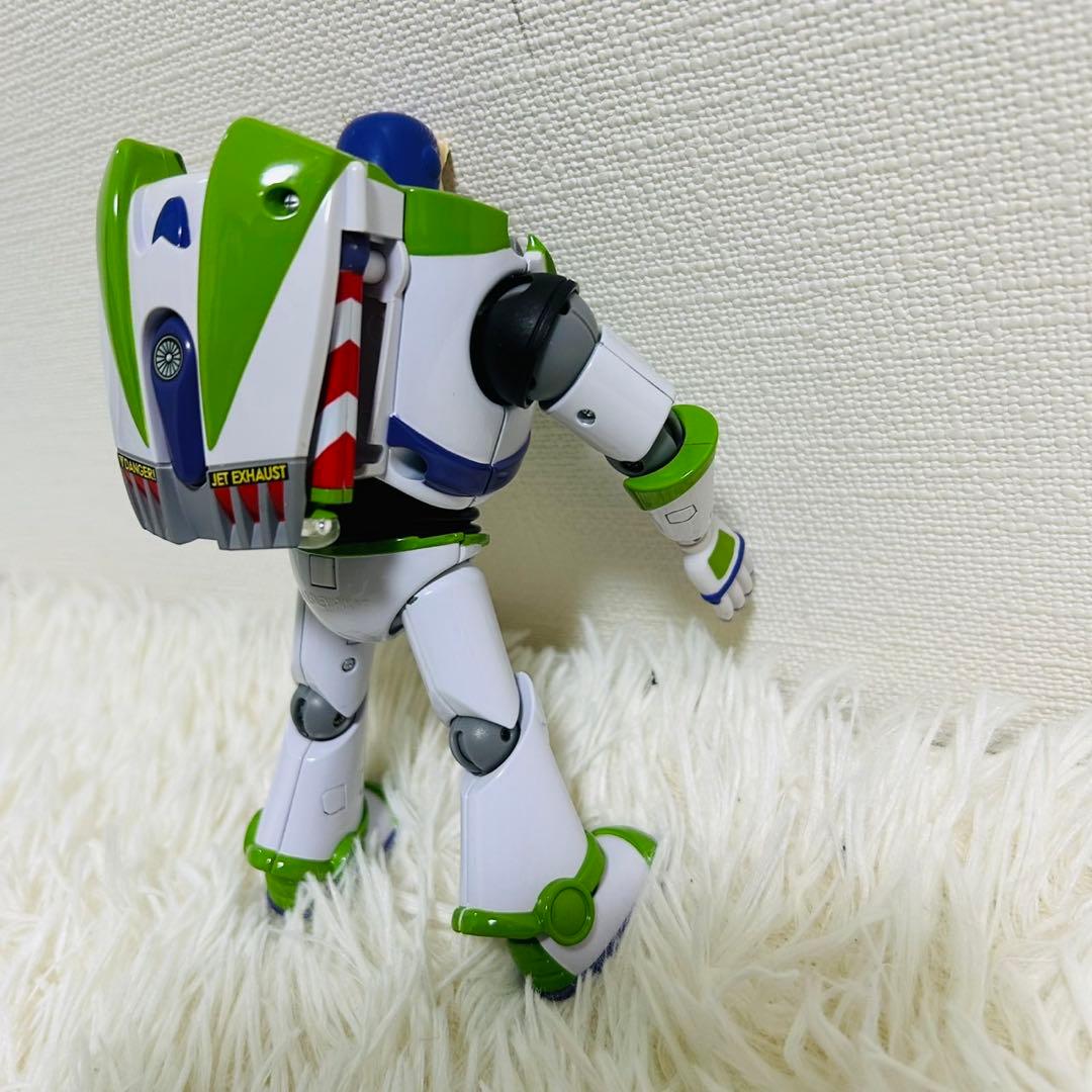 美品！バンダイ 超合金 バズライトイヤー トイストーリー