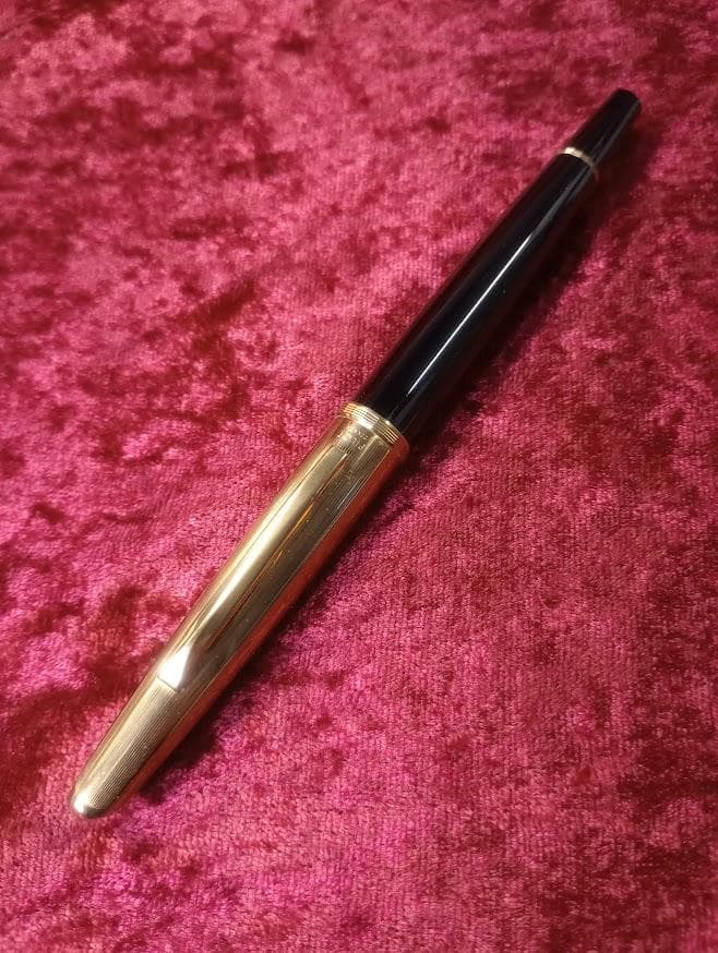 PILOT パイロット 万年筆 初期型 高級 キャップレス 【C-700GW】