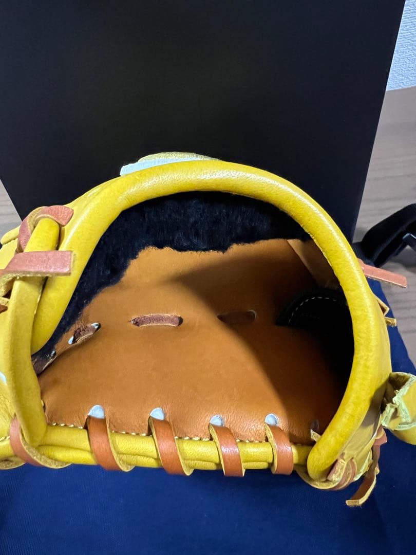 日本製 激レア NIKE 硬式グローブ内野手用 SHADO ELITE 謝道