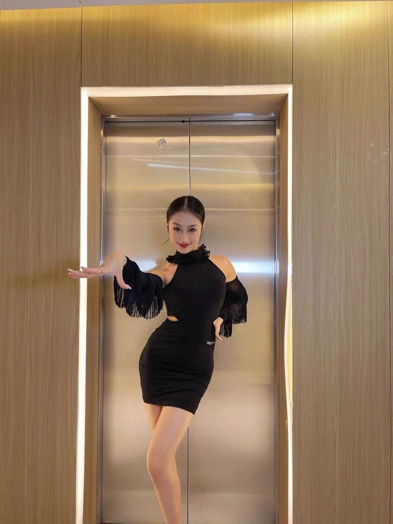 社交ダンス衣装　ダンスドレス　ダンスウェア　ダンス　ドレス　新品