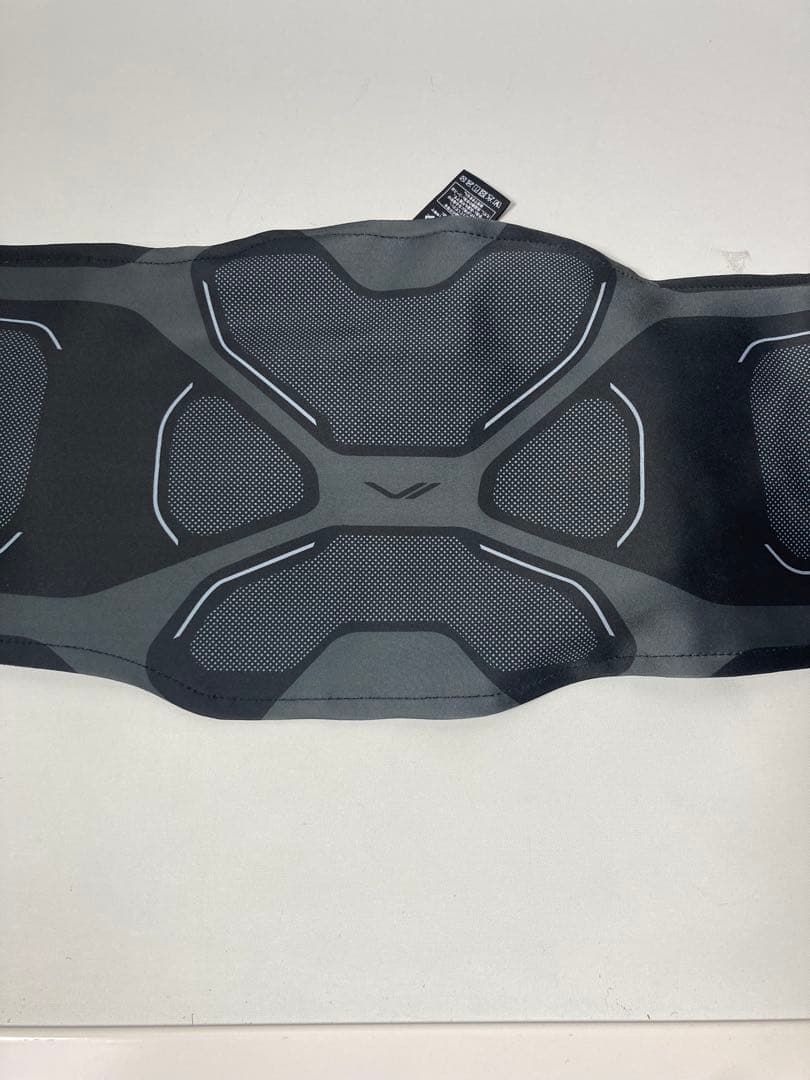 【中古】シックスパッド コアベルト 2 Sサイズ　専用コントローラー付