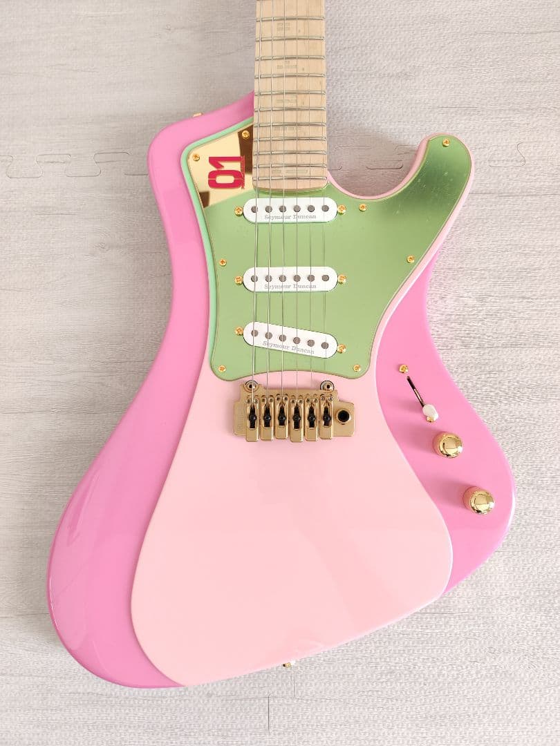 ギター ESP E-STREAM-Miku-Custom SAKURA Edition