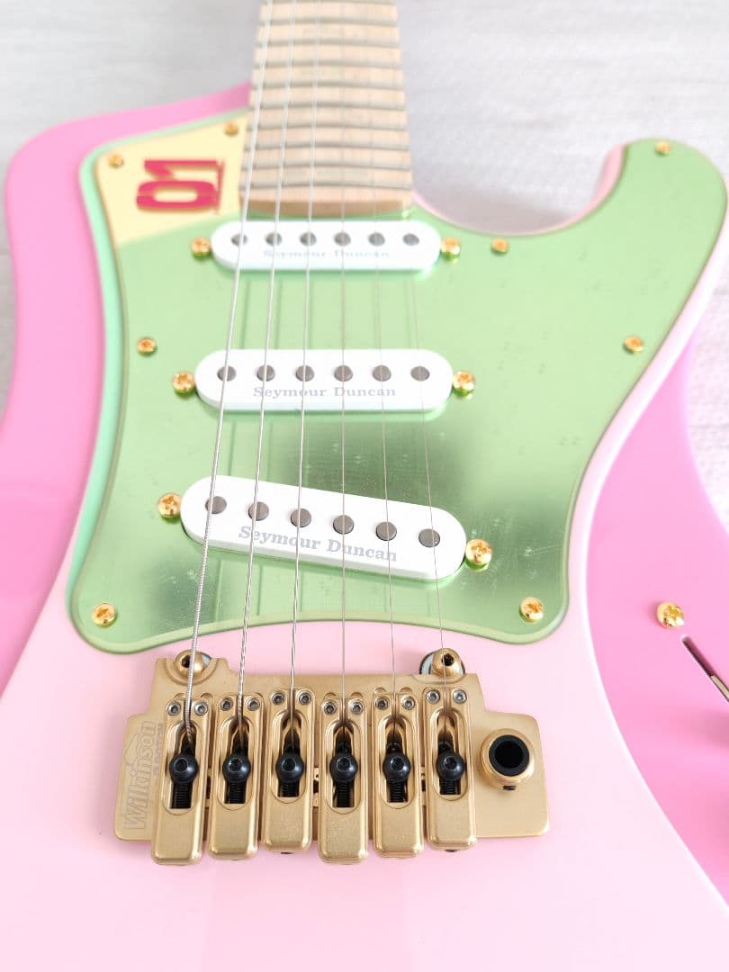 ギター ESP E-STREAM-Miku-Custom SAKURA Edition