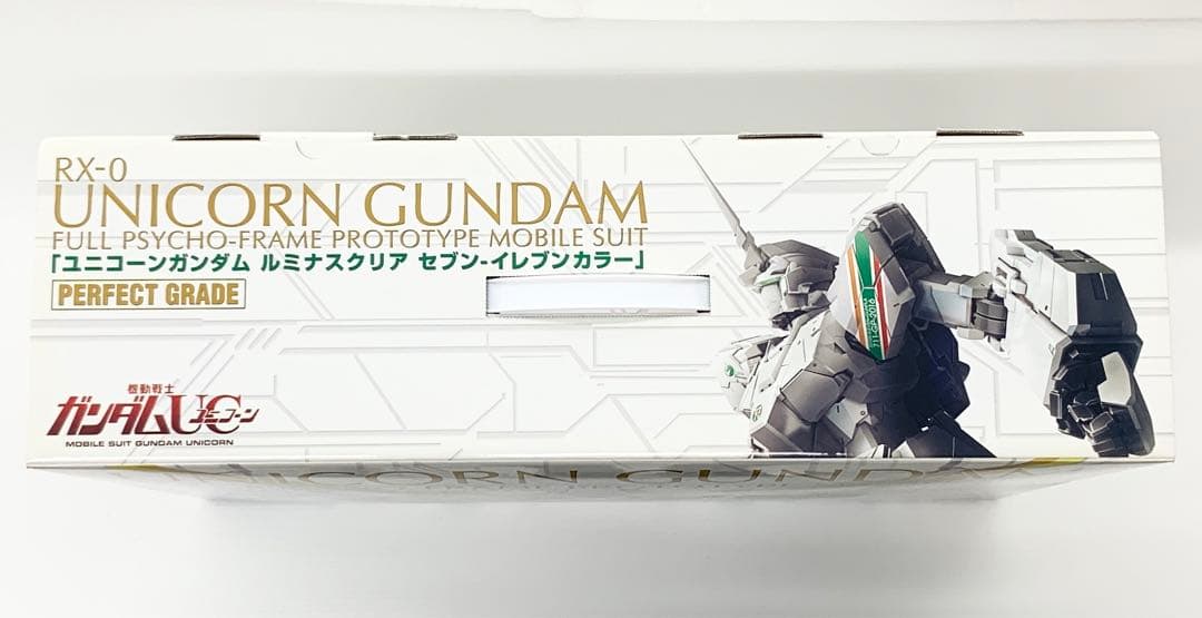 ★*！様 PG 1/60 ユニコーンガンダム ルミナスクリア セブンイレブン ガ