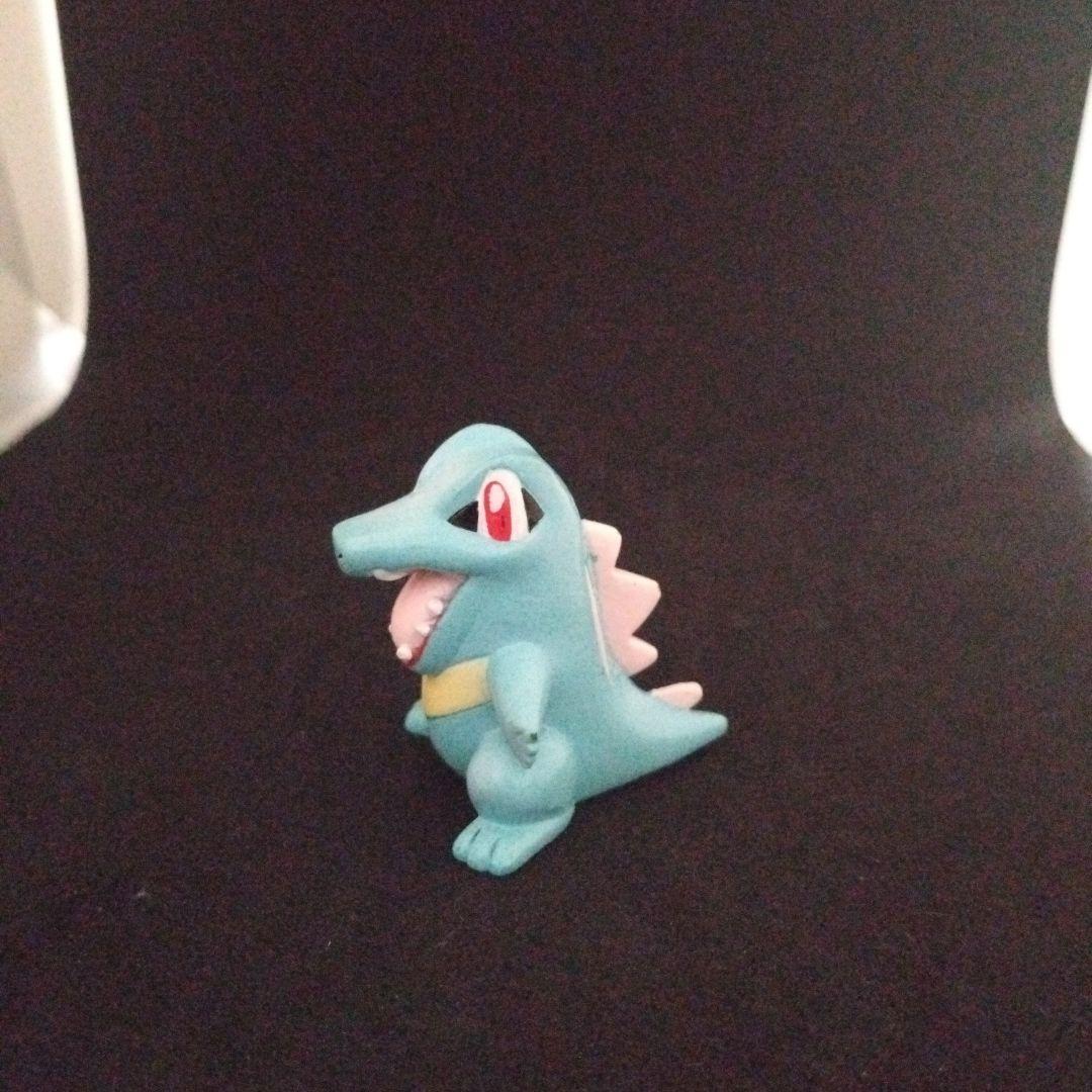 ワニノコ　進化形　モンコレ　初期　ポケモン　フィギュア　セット　匿名配送　レア