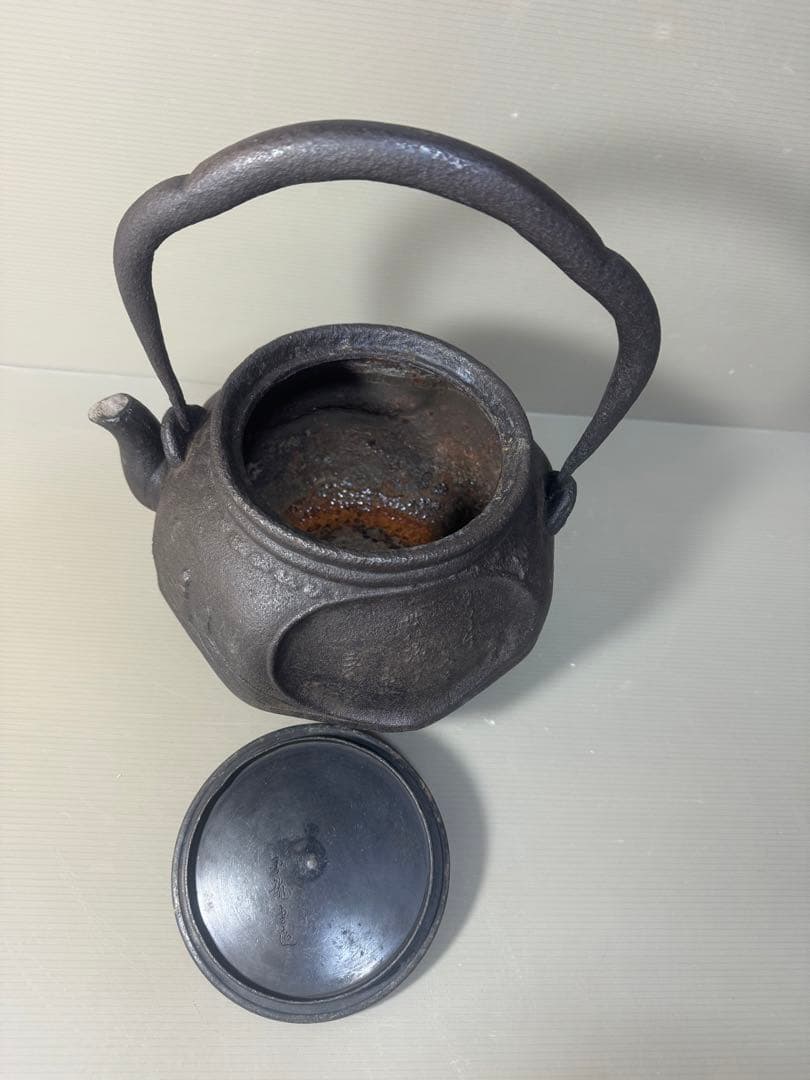 2422 金龍堂　大国寿郎作　鉄瓶　時代物