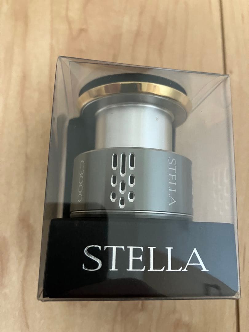 極美品　18ステラ スペアスプール　C3000