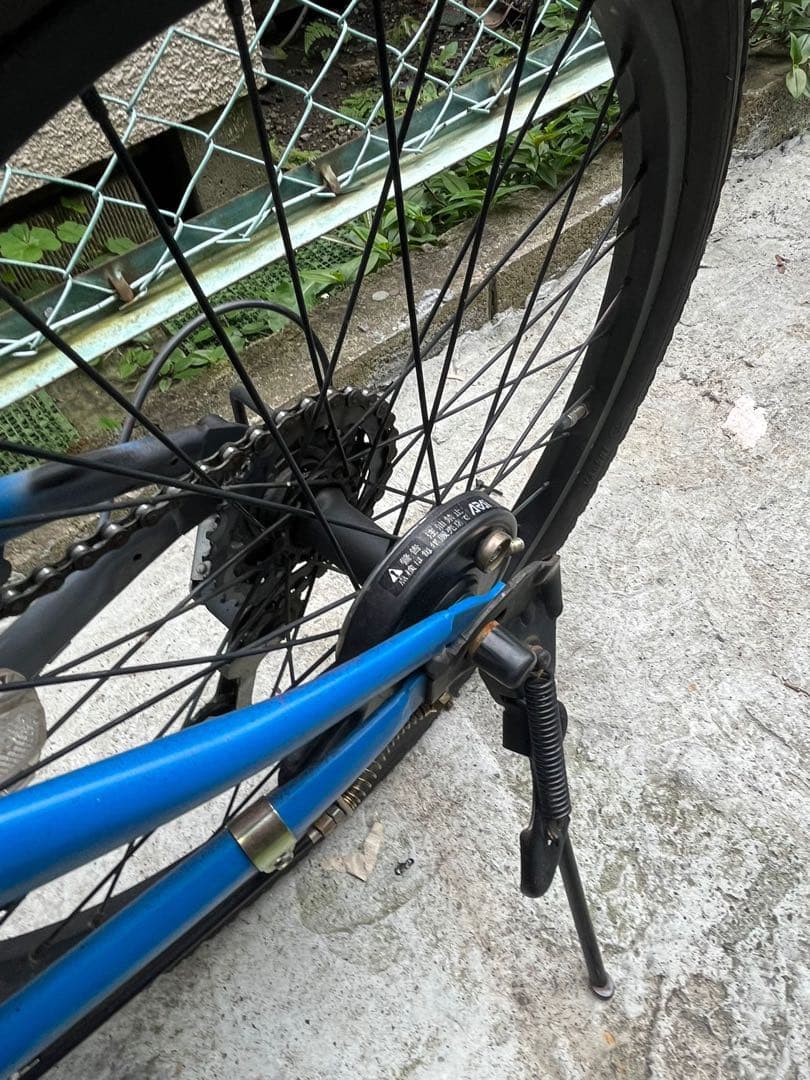 引き取り限定 自転車 子供 多分22サイズ