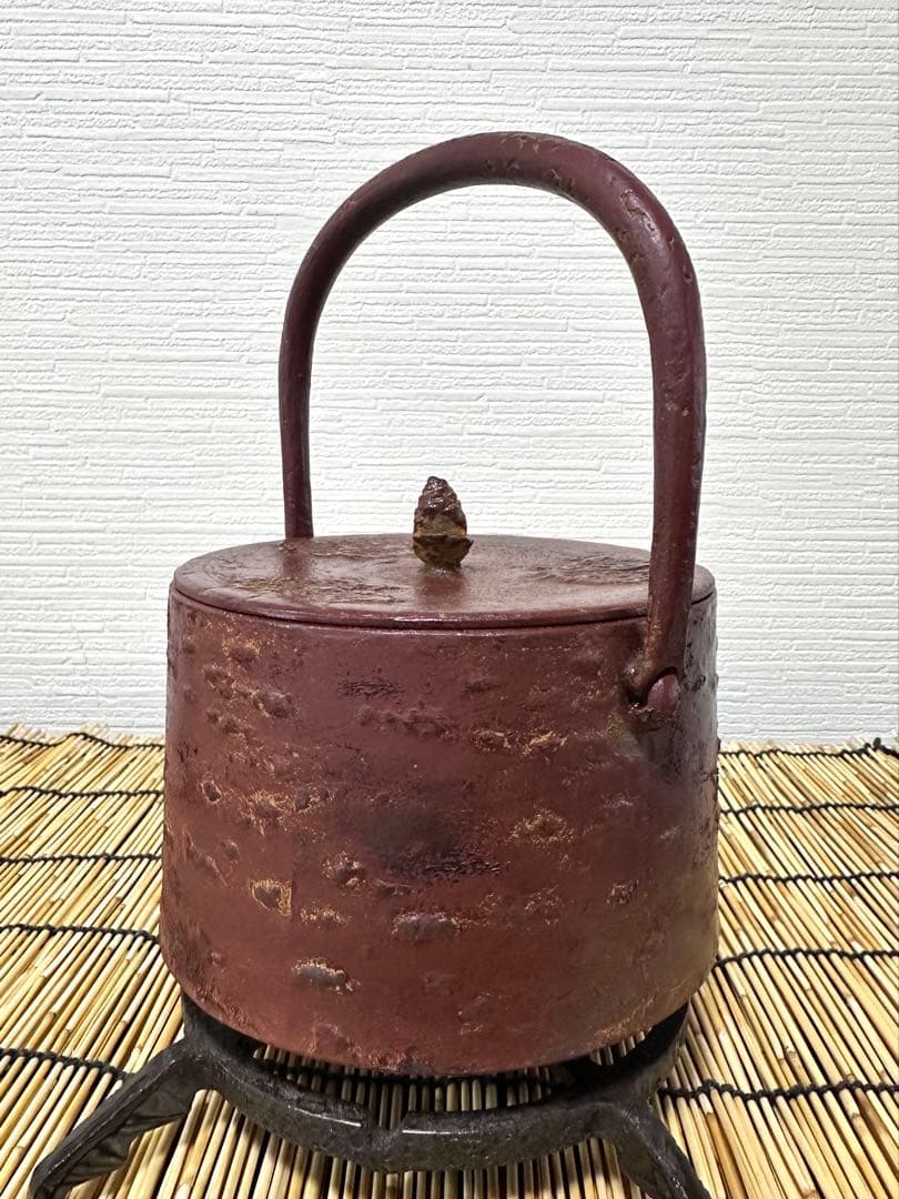 未使用、保管品　南部盛栄堂ＯＩＧＥＮ造　桜皮寸胴１０型　南部鉄瓶　南部鉄器