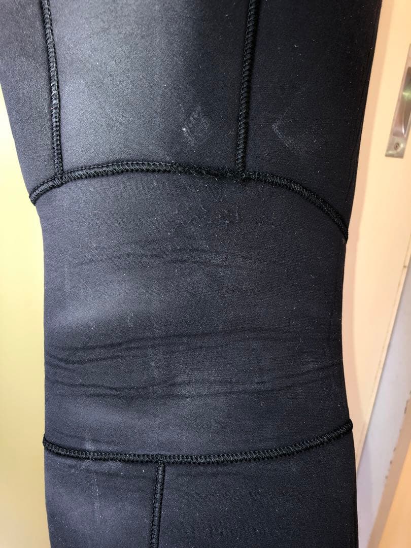 【サイズが合えばお買い得）azul セミドライ　5ミリ3ミリ　サイズML MB