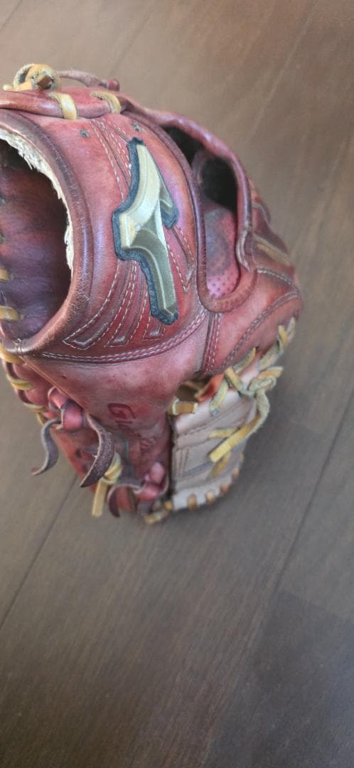 グローバルエリート軟式内野用グローブ