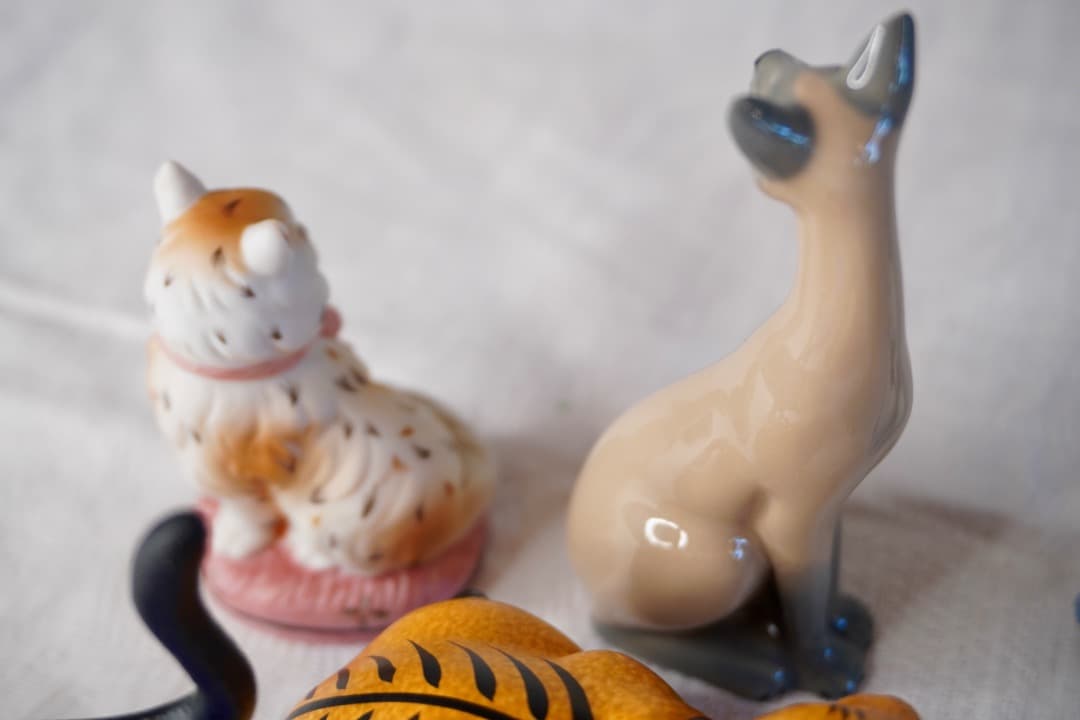 Franklin Mint Curio Cabinet Cats 9体セット