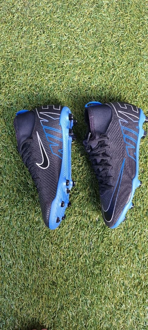 Nike Mercurial ブラック/ブルー サッカーシューズ