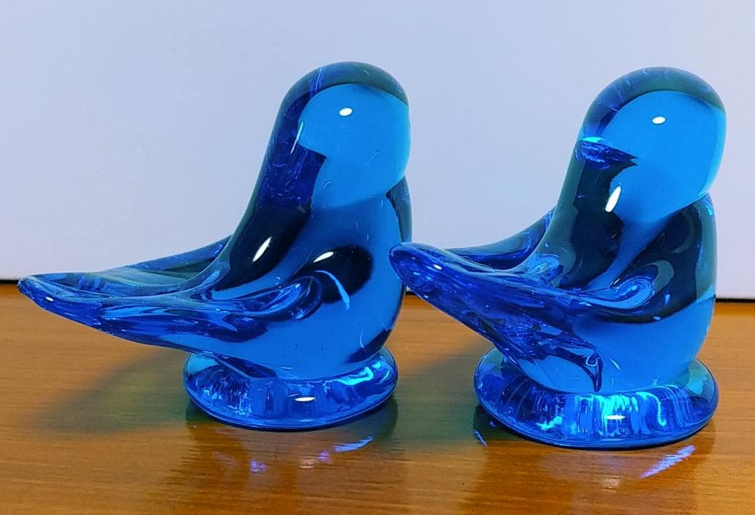 ガラスの青い鳥　２羽のペア　bluebird of hapiness