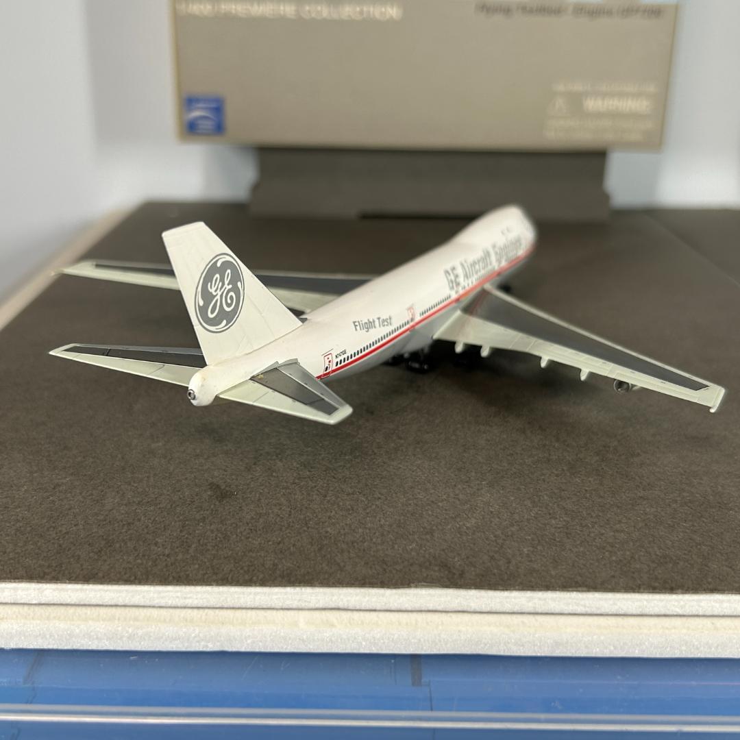 航空機・ヘリコプター 1/400 GE Aircraft Engines B747-100