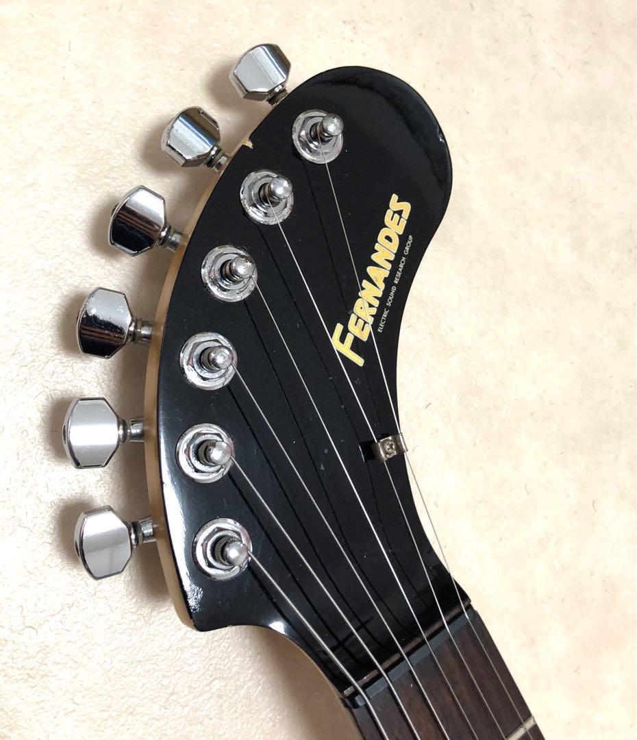 【美品】ZO-3 ブラック アンプ内蔵ミニギター ヘッドフォン端子付