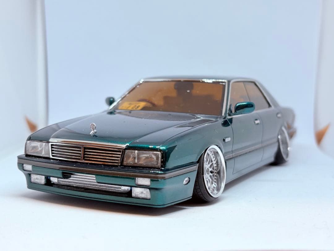 Y31シーマ IMPUL 完成品 アオシマ 1/24