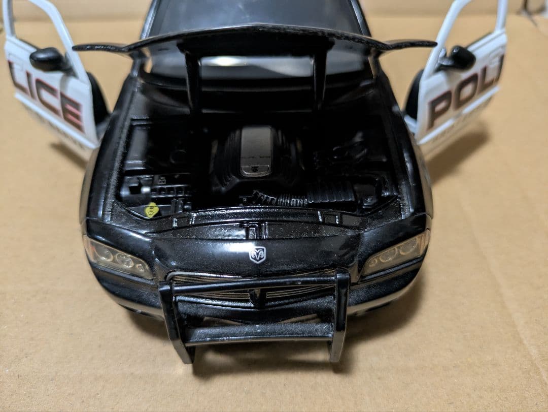 パトカー　jada 2006 ダッジ チャージャー R/T