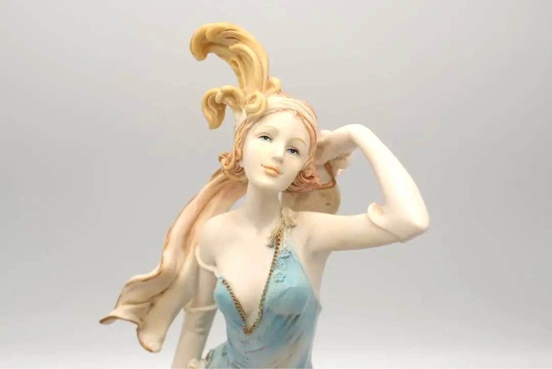 ジュゼッペ・アルマーニ　「ヴィーナスと犬」フィギュリン　ヴィンテージ　希少