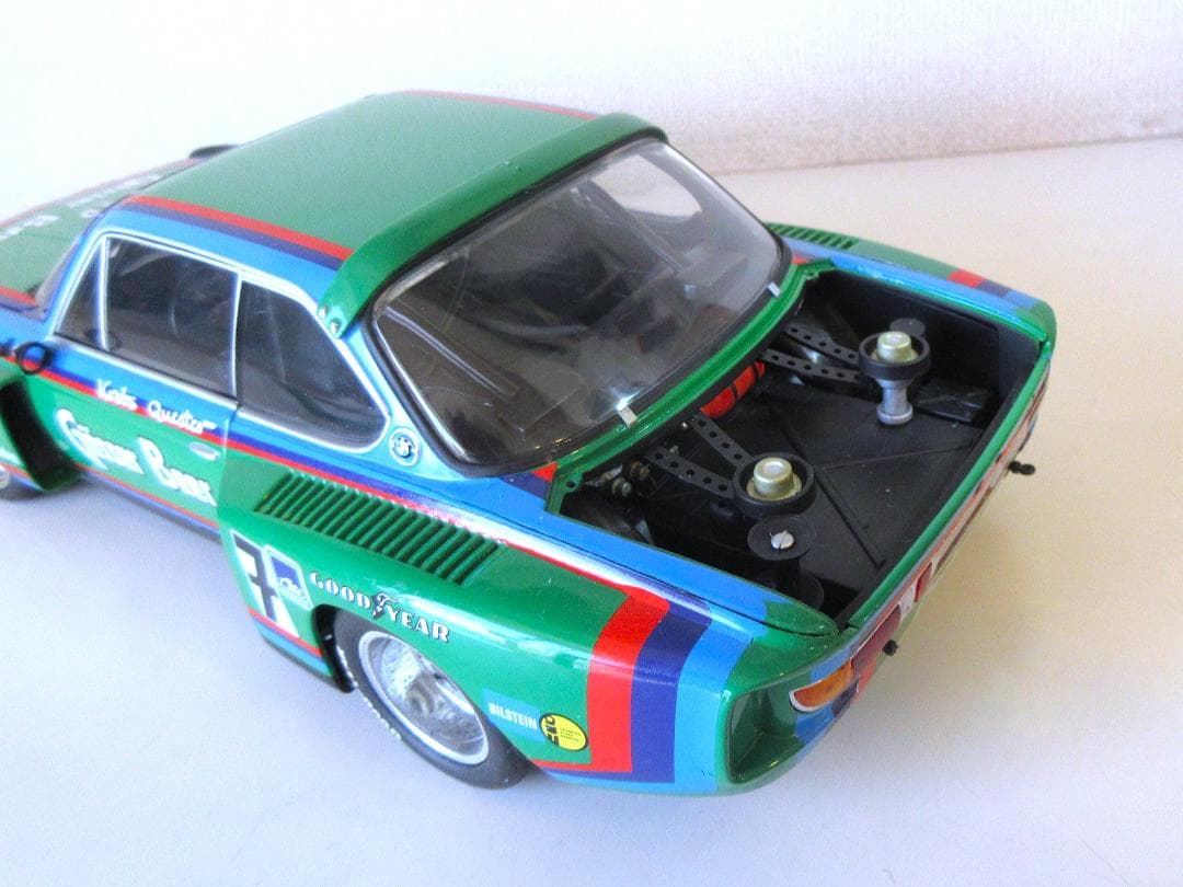 特価 MINICHAMPS 1/18  3.5CSL ニュルベルクリンク