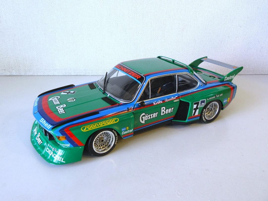 特価 MINICHAMPS 1/18  3.5CSL ニュルベルクリンク